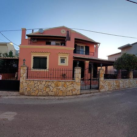 Kallistimon House إيبسوس المظهر الخارجي الصورة
