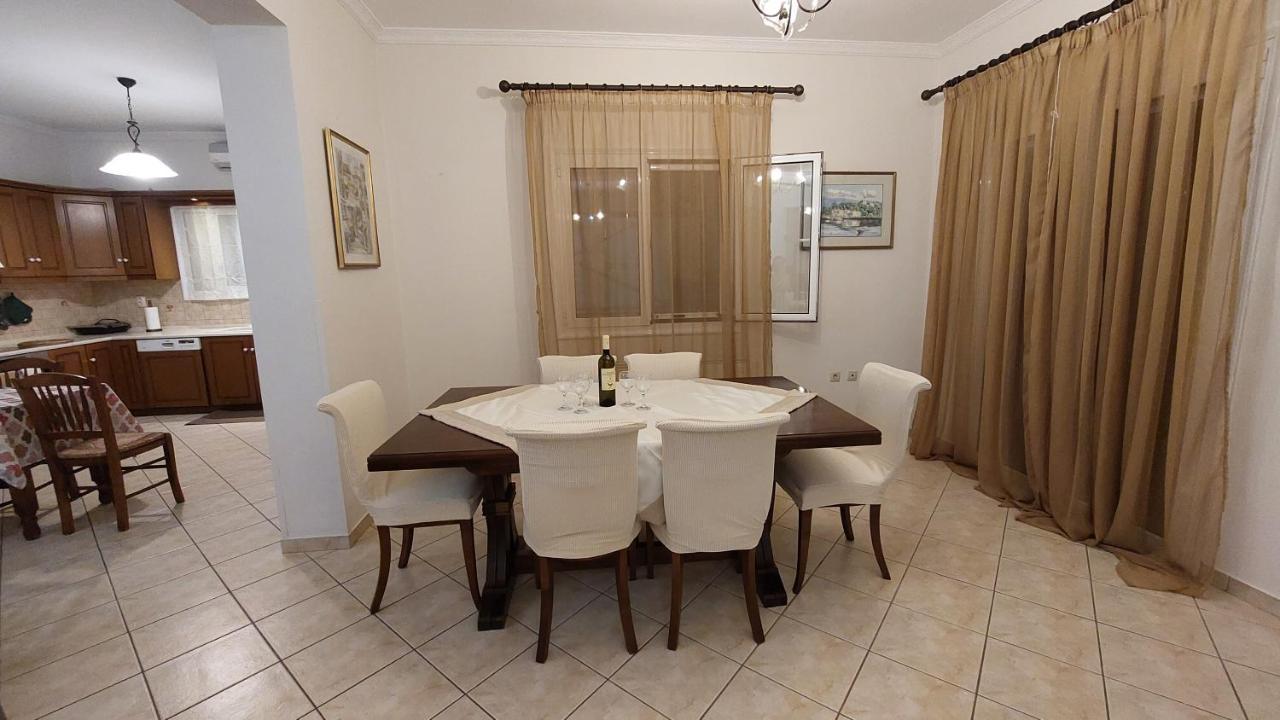 Kallistimon House إيبسوس المظهر الخارجي الصورة